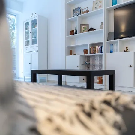 Apartment Magnifique Rez De Jardin Port *