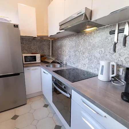 Magnifique Rez De Jardin Port Nicea