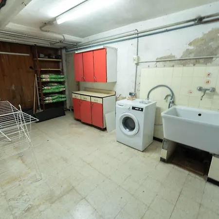 Magnifique Rez De Jardin Port * Nicea