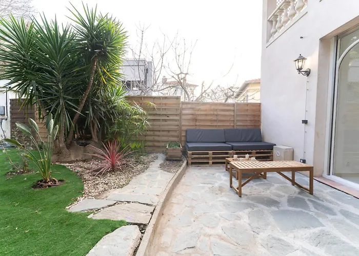 Magnifique Rez De Jardin Port Nice