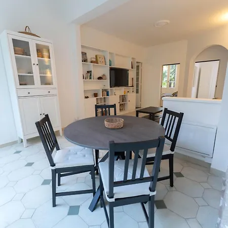 Apartman Magnifique Rez De Jardin Port Nizza